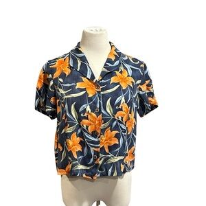 Women’s Hawaiian shirt Floral Button-Up Women's Top L Resort wear Vacation top